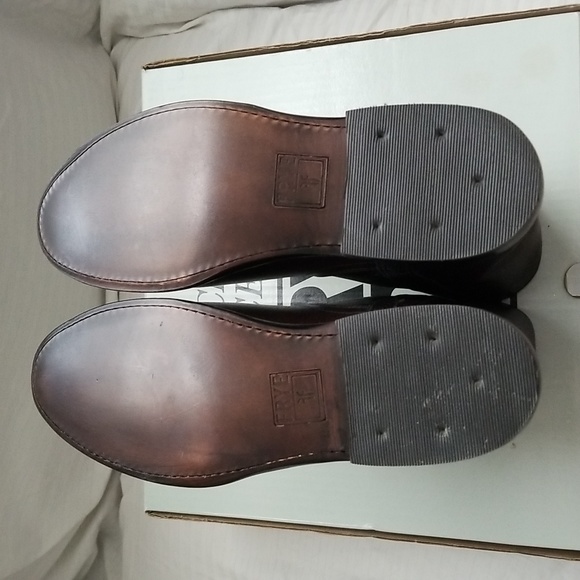 Frye Wyatt Short Boots - Picture 3 of 6